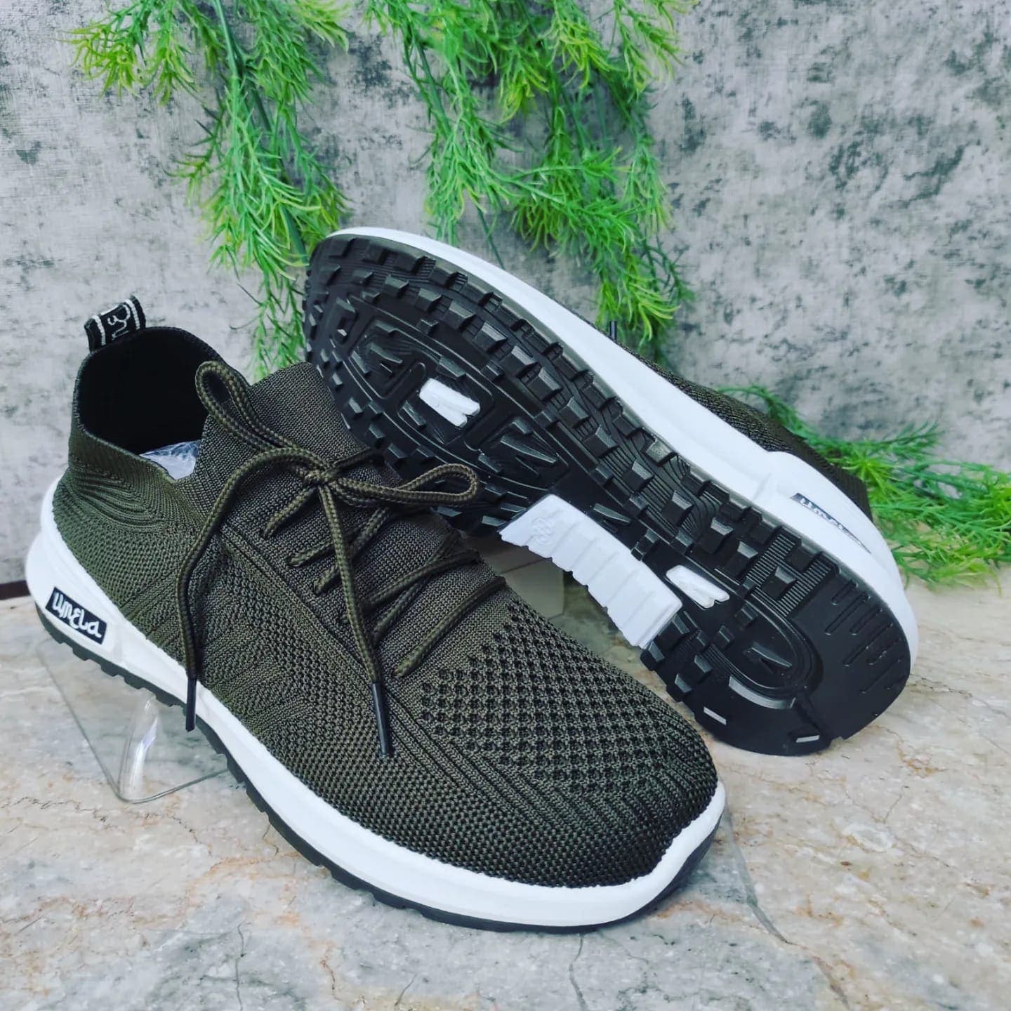 UMELA Knit Slip-On - Army Green